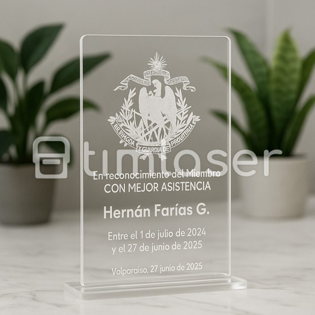 Galvano de Acrílico Personalizado 10×15 cm con Base – Ideal para Reconocimientos